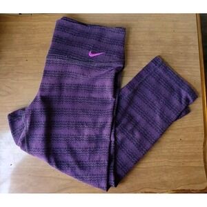 Nike Legend Women's Zig Dot Tight Fit Training 3/4 Capri Pants Purple/Black Sz S